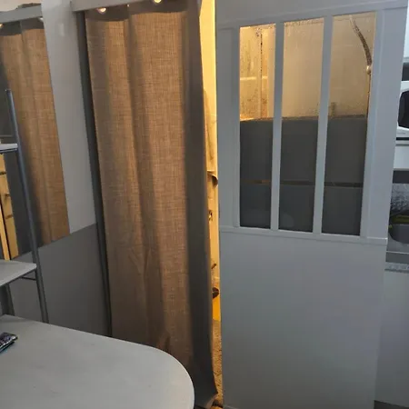 Apartment Cocon De 9m2 *